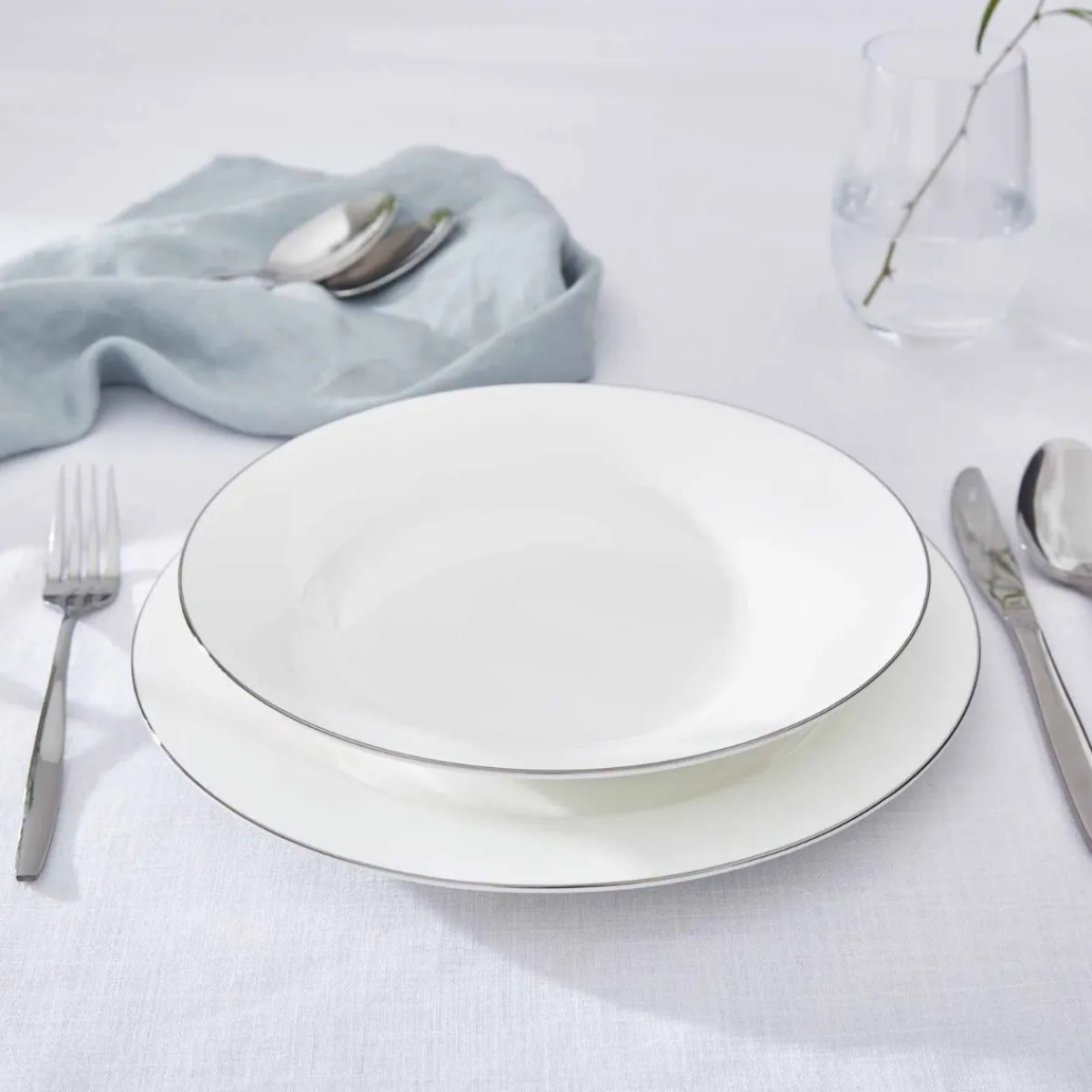 Royal Worcester Serendipity Platinum Set of 4 Soup Plates Fashion
