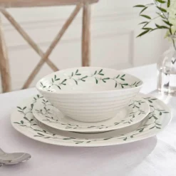 Portmeirion Sophie Conran Mistletoe 12 Piece Dinner Set Hot