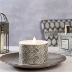 Fired Earth Earl Grey & Vetivert Candle Sale
