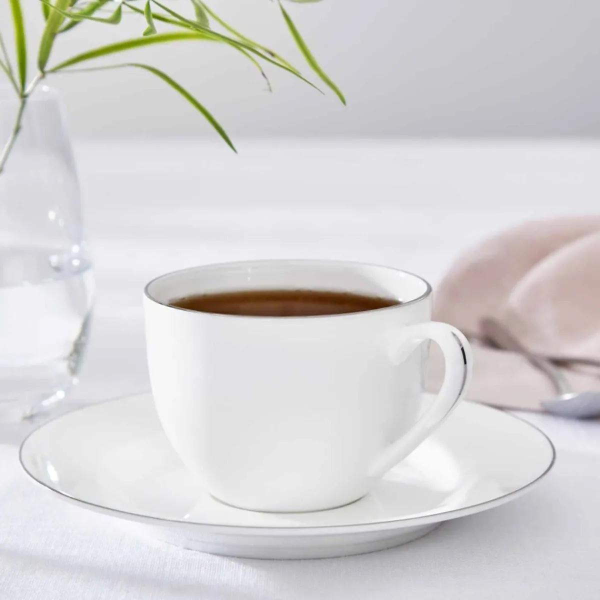 Royal Worcester Serendipity Platinum Set of 4 Teacup & Saucer Outlet